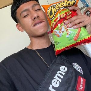 Meet your Posher, Mark